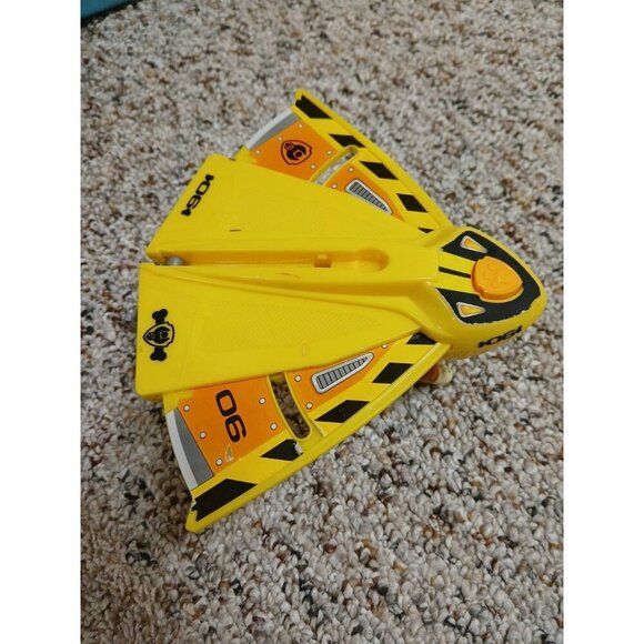 Paw Patrol Ultimate Rescue Rubble Ultimate Hang Glider Exclusive Glider & Figure - Picture 2 of 11